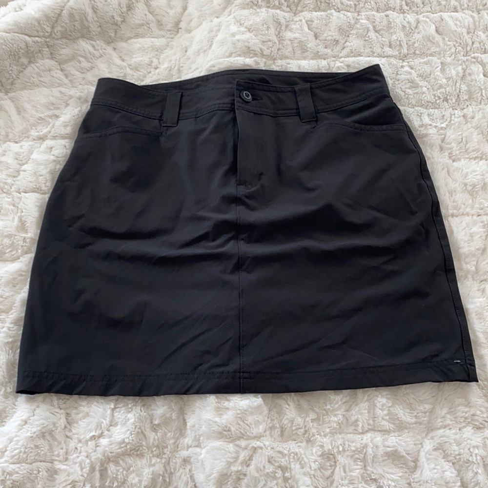 Eddie Bauer Skort with pockets